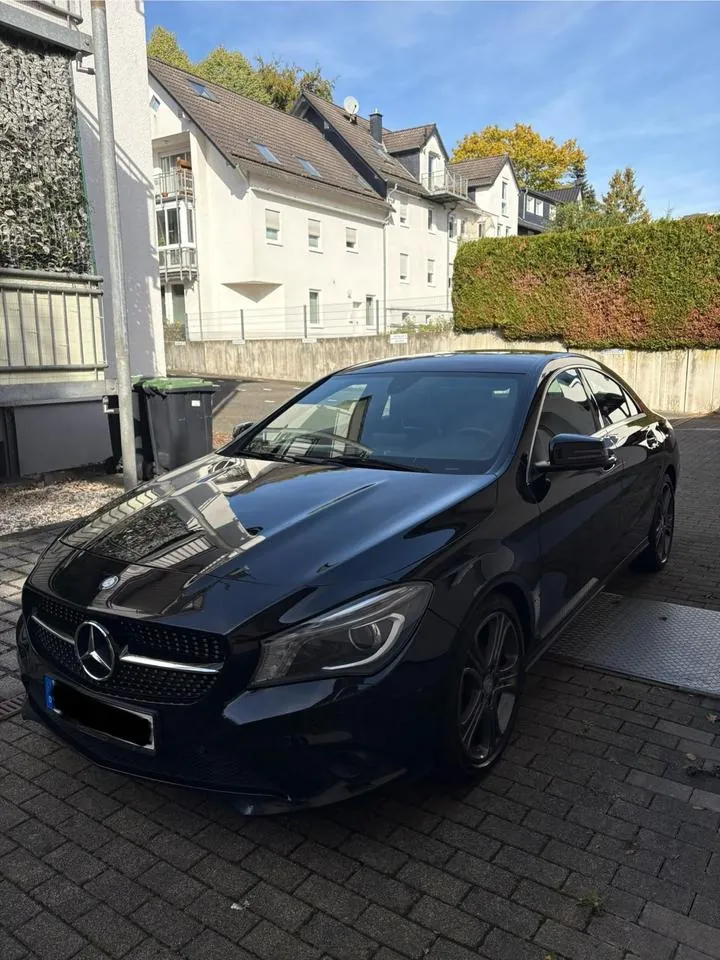 Mercedes-Benz Cla180