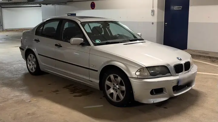 BMW 318I E46