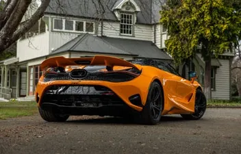 Mclaren 750S 2026 photo 3