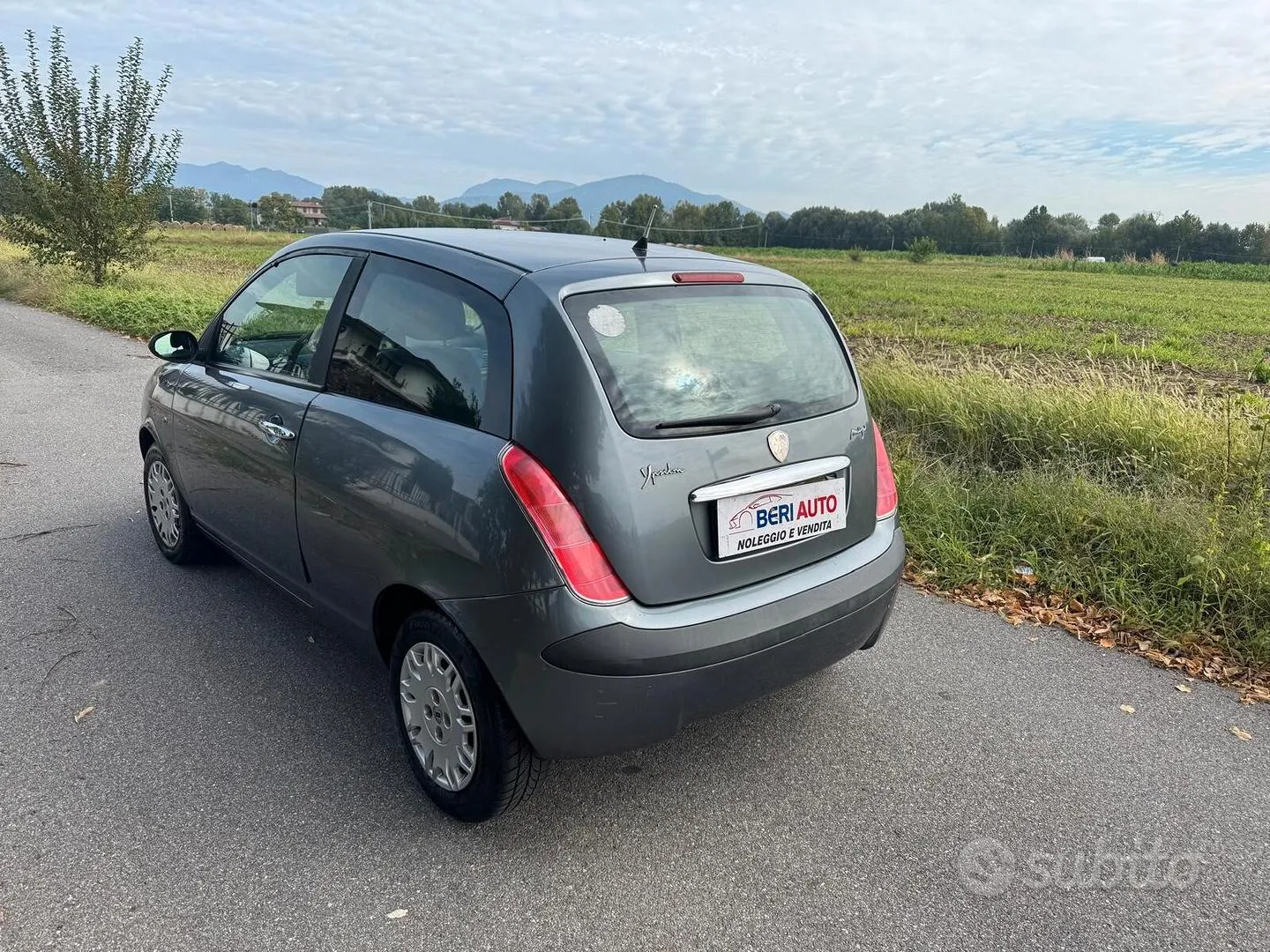 Lancia Ypsilon 2004 photo 3