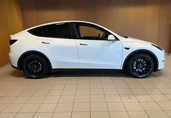Tesla Model Y 2021 photo 3