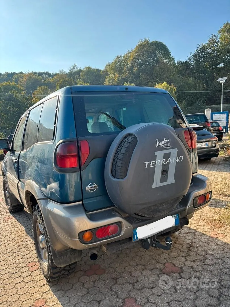 Nissan Terrano Ii 2002 photo 2
