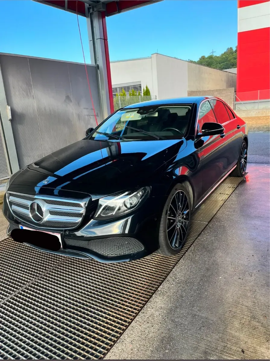 Mercedes-Benz E-Class 2016 photo 2