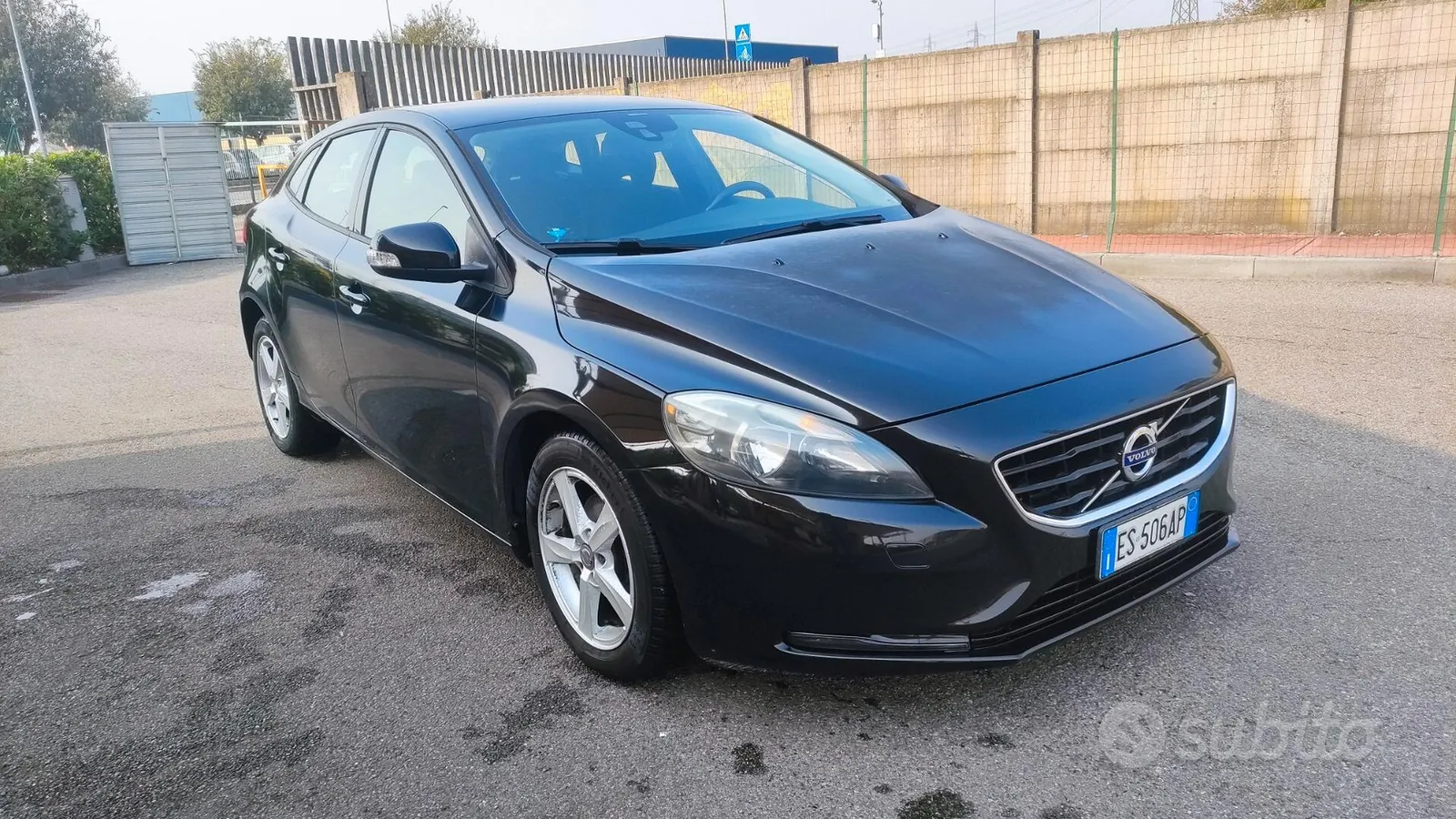 Volvo V40 2013 photo 3