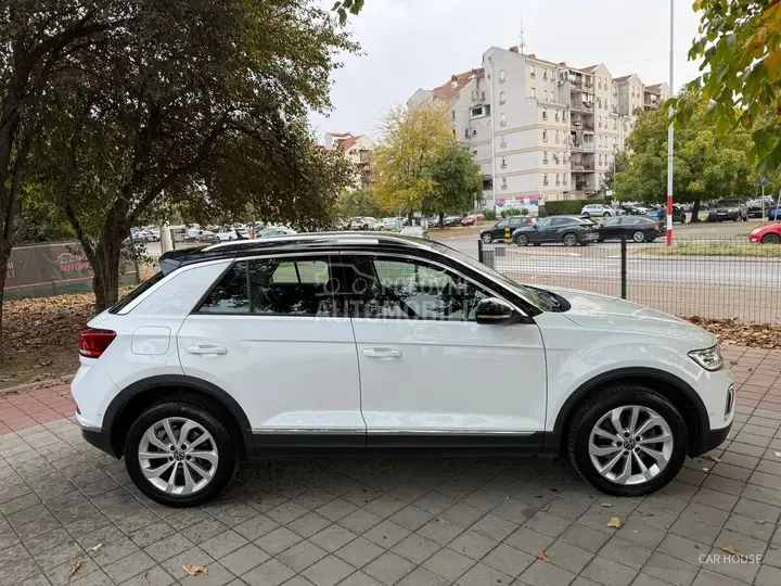 Volkswagen T-Roc 2023 photo 4