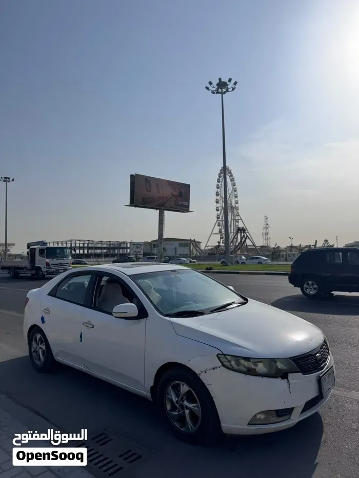 Kia Cerato 2012 photo 2