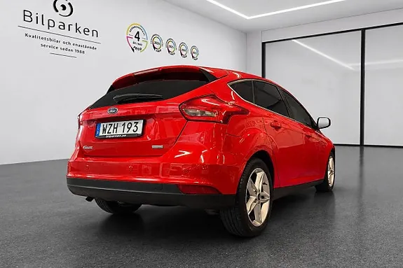 Ford Focus 2017 photo 2
