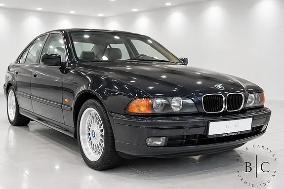 BMW 528I