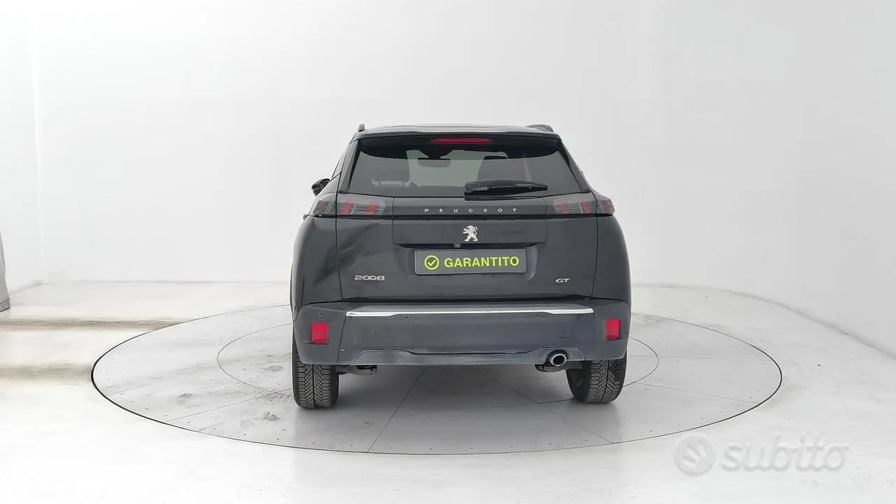Peugeot 2008 2021 photo 4