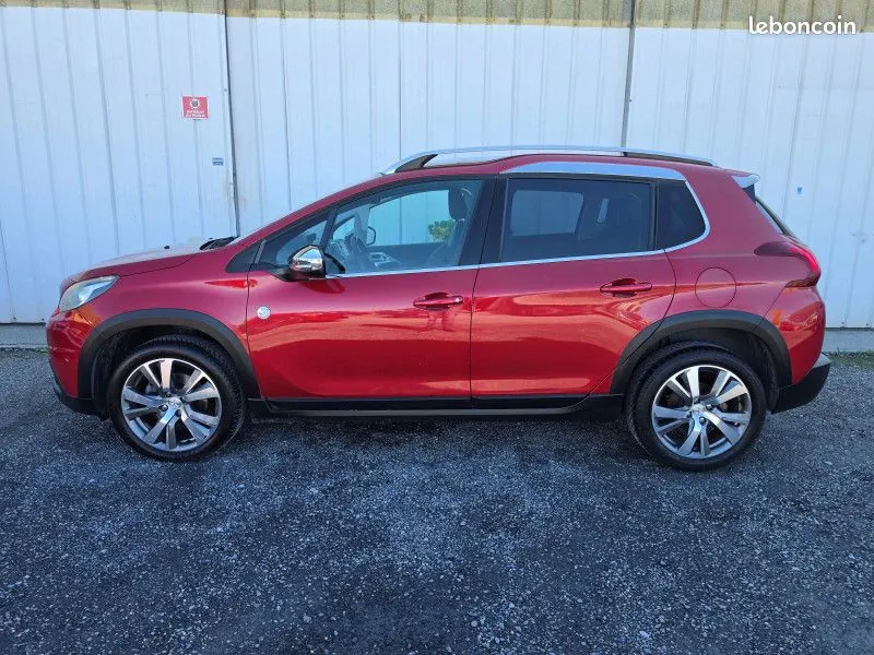 Peugeot 2008 2017 photo 2