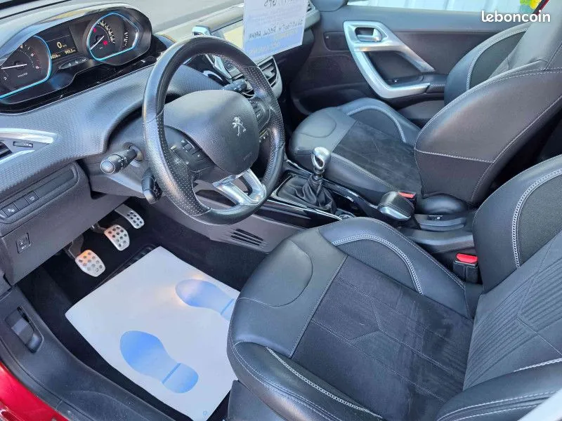 Peugeot 2008 2017 photo 4