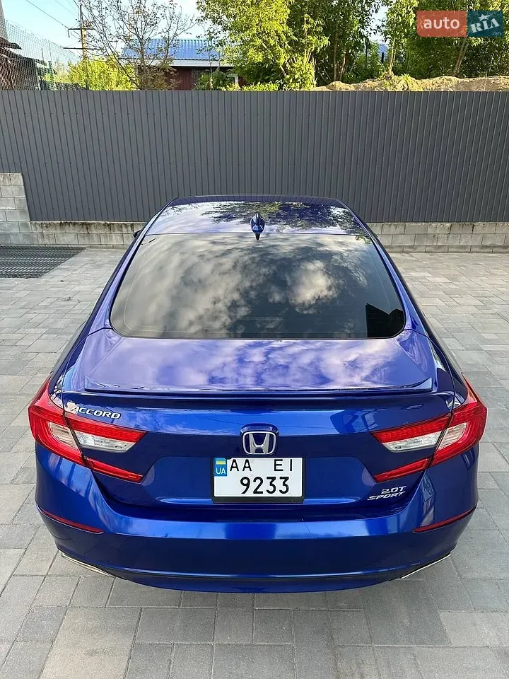 Honda Accord 2018 photo 3