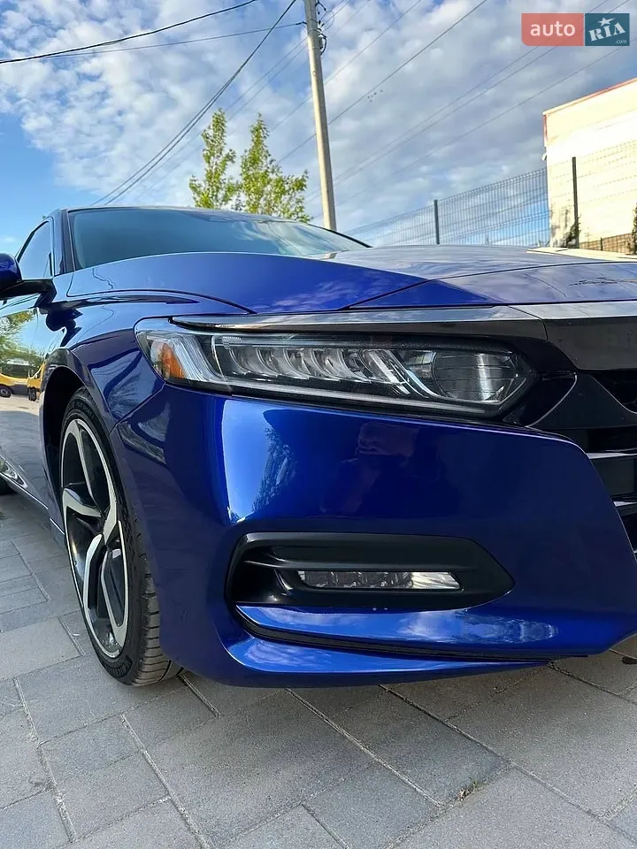Honda Accord 2018 photo 5