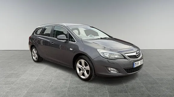 Opel Astra 2012 photo 4
