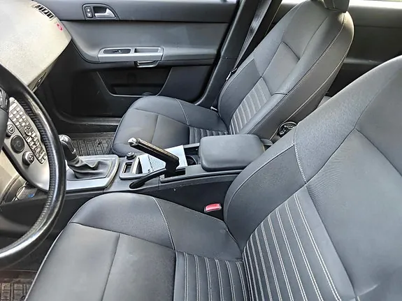 Volvo V50 2009 photo 3