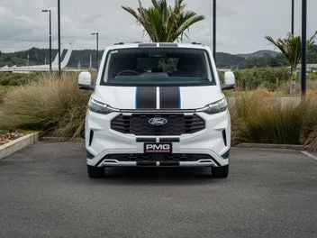 Ford Transit 2026 photo 5