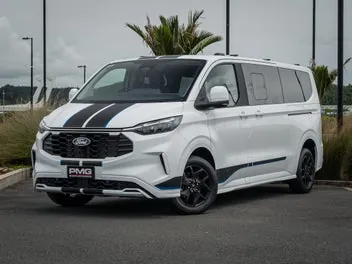Ford Transit 2026 photo 2