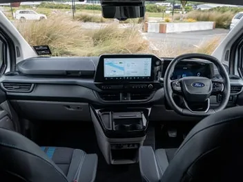 Ford Transit 2026 photo 3