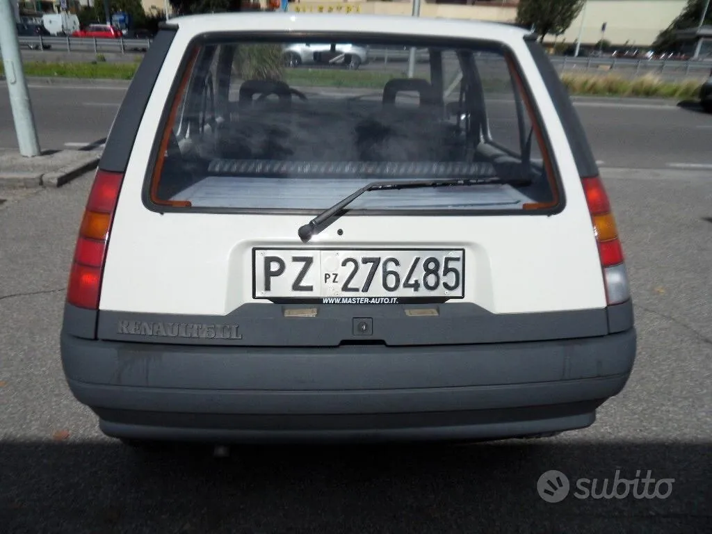 Renault R5 1989 photo 3