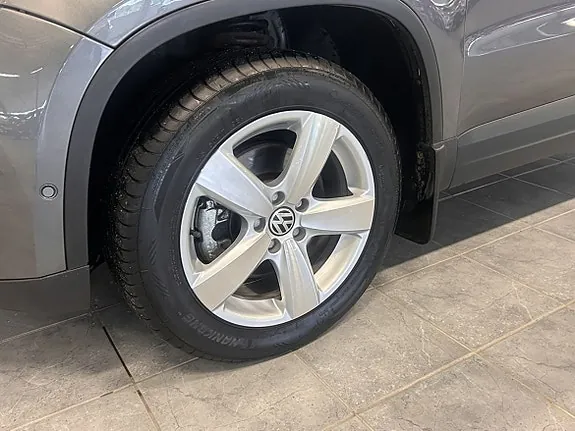 Volkswagen Tiguan 2011 photo 3