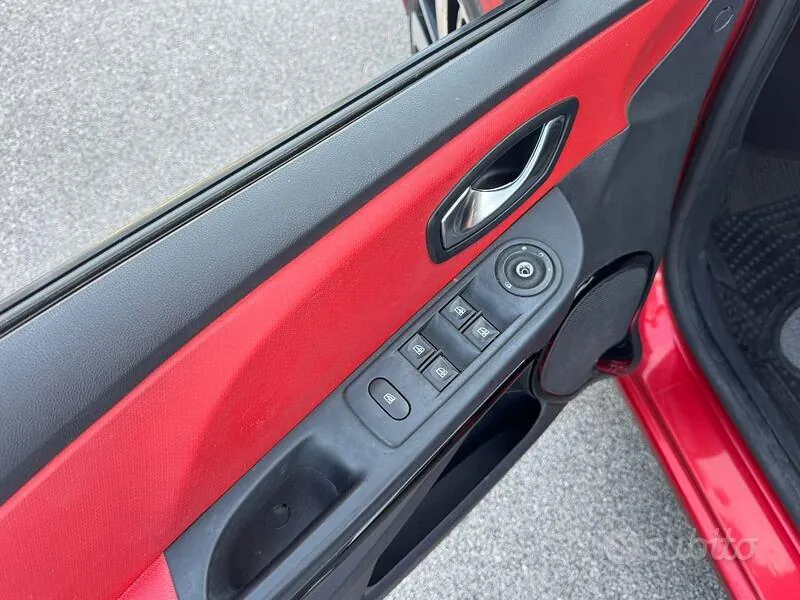 Renault Clio 2016 photo 4