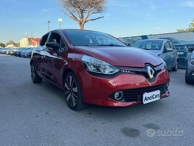 Renault Clio 2016 photo 2