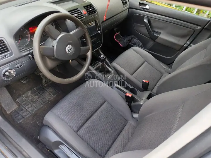 Volkswagen Golf 5 2005 photo 4