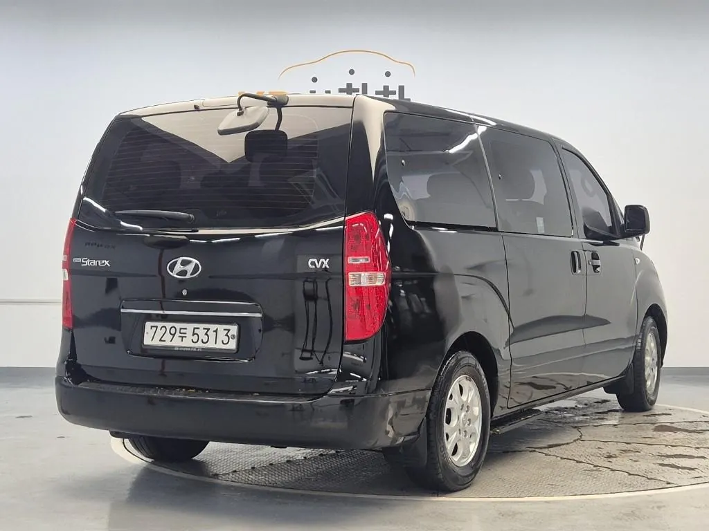 Hyundai Starex 2015 photo 3