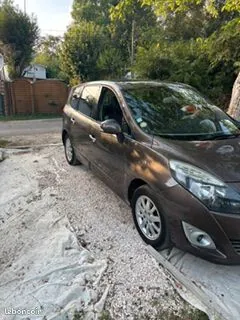 Renault Scenic 2009 photo 2