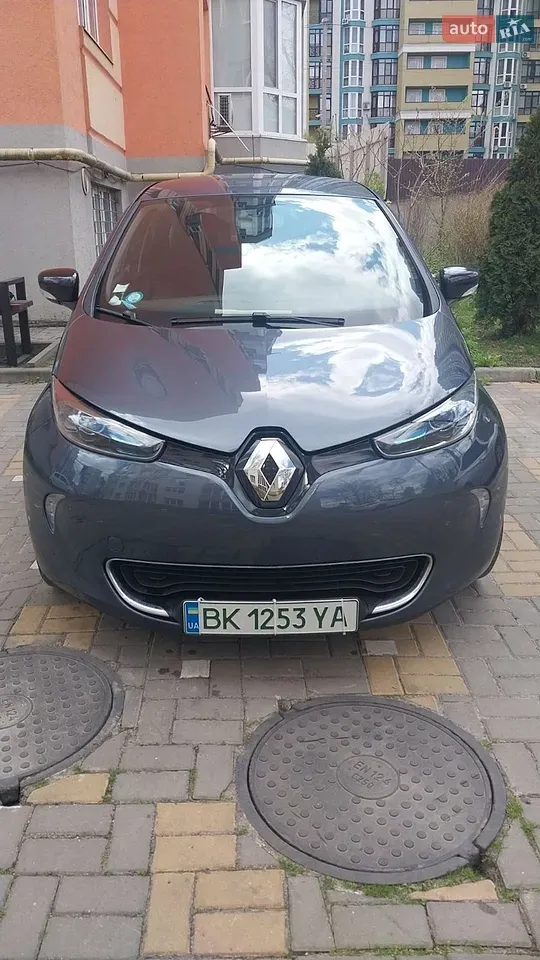 Renault Zoe 2019 photo 2