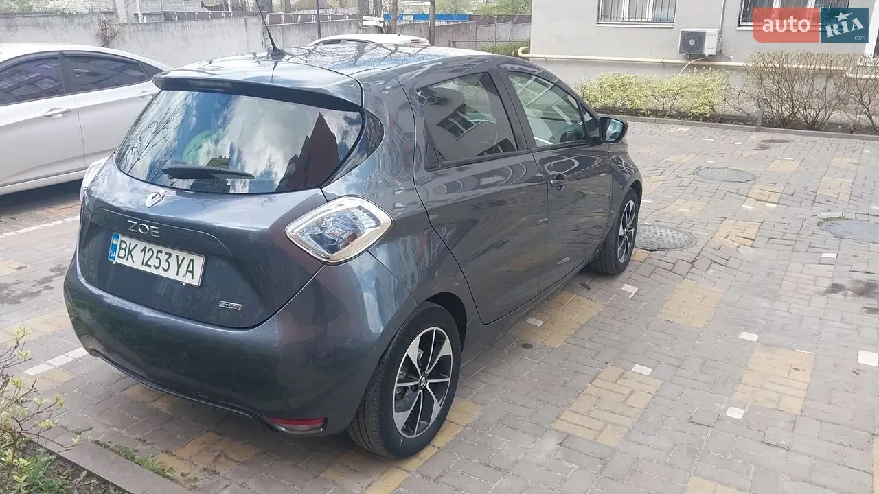 Renault Zoe 2019 photo 5