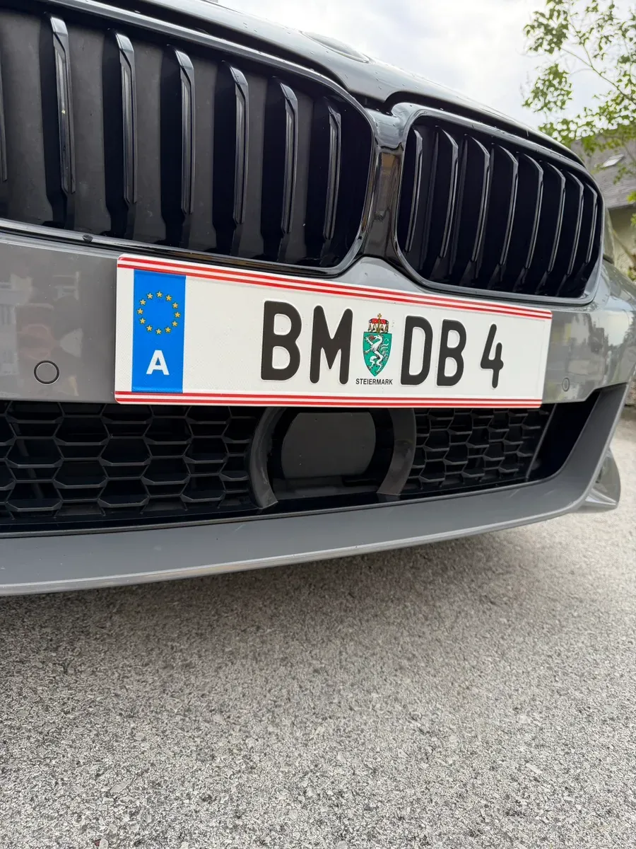 BMW 5 Series 2021 photo 3