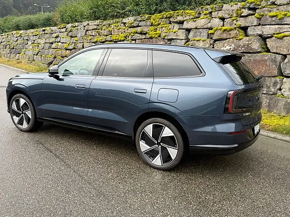 Volvo Ex90 2025 photo 5
