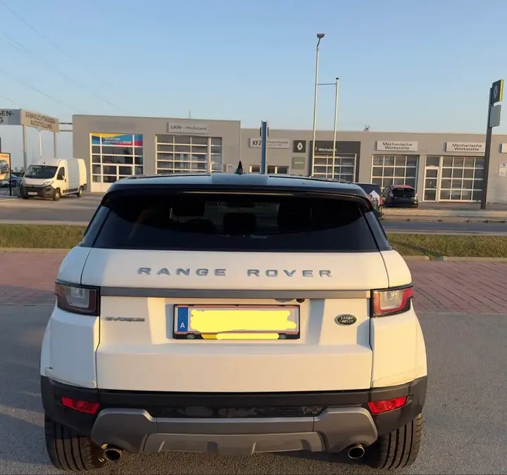 Land Rover Range Rover Evoque 2017 photo 3