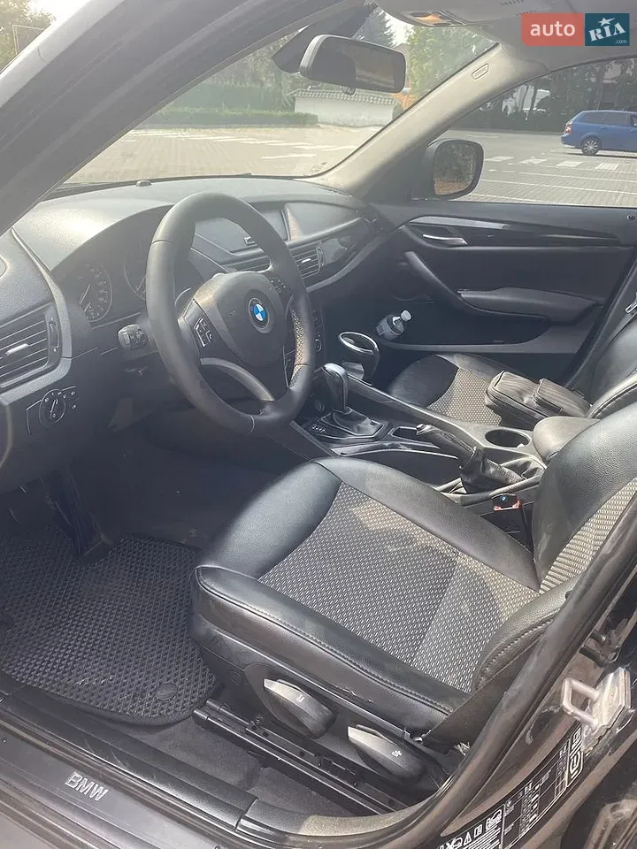 BMW X1 2011 photo 4