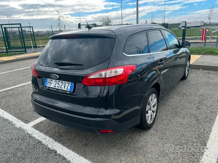 Ford Focus 2026 photo 4