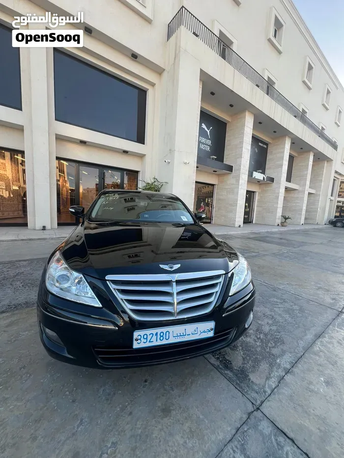 Hyundai Genesis