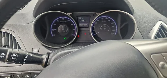 Hyundai Ix35 2012 photo 4