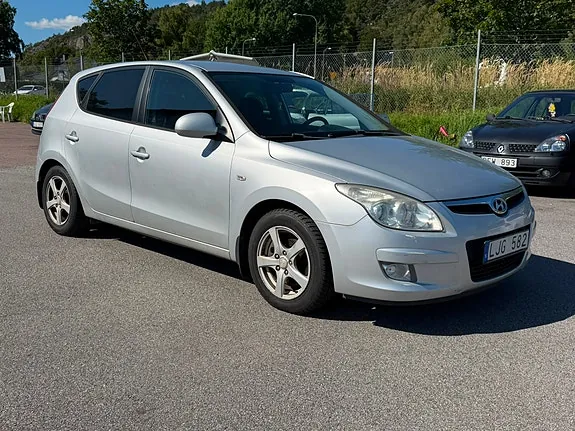 Hyundai I30 2008 photo 2