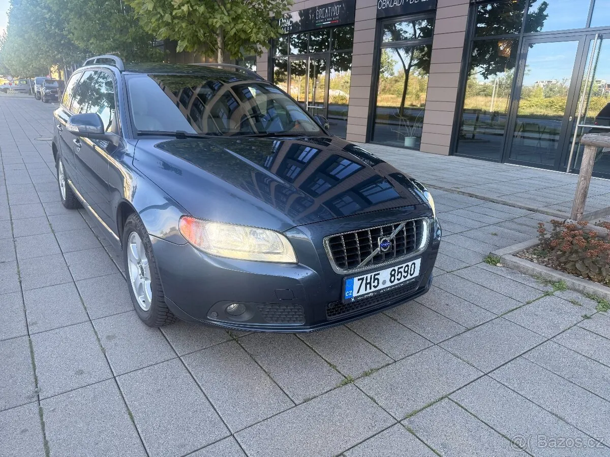 Hyundai V70 2026 photo 3