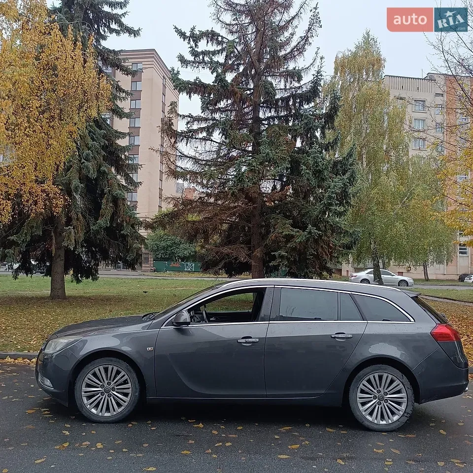 Opel Insignia 2012 photo 2
