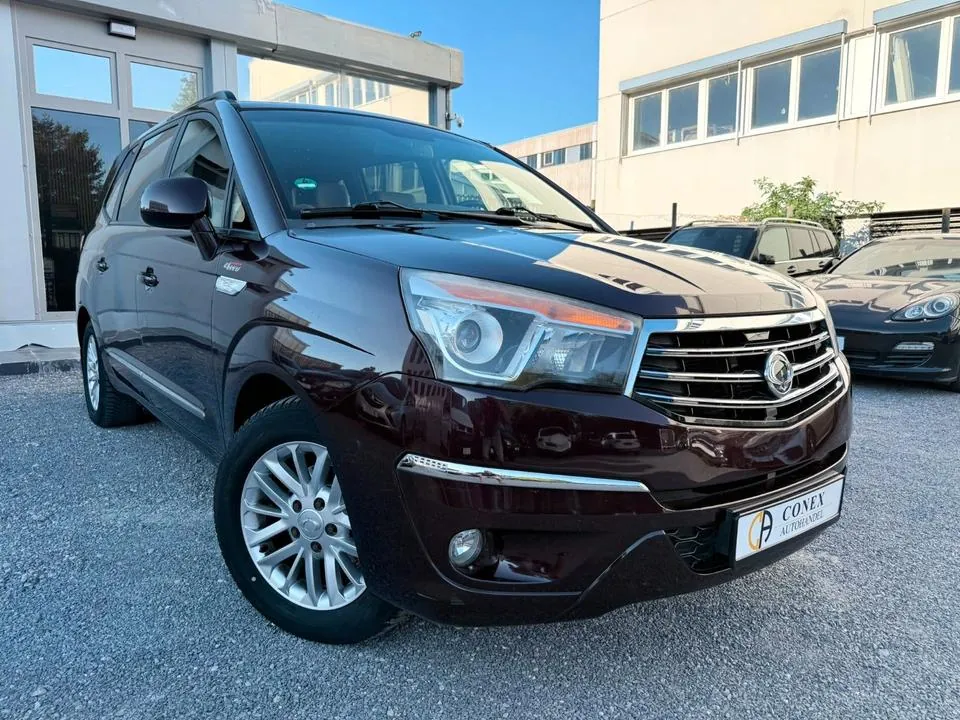 KG Mobility Rodius