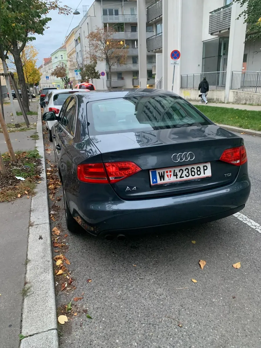 Audi A4 2008 photo 3