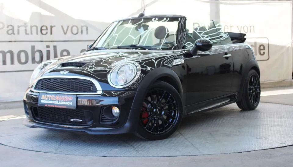 Mini John Cooper Works Cabrio
