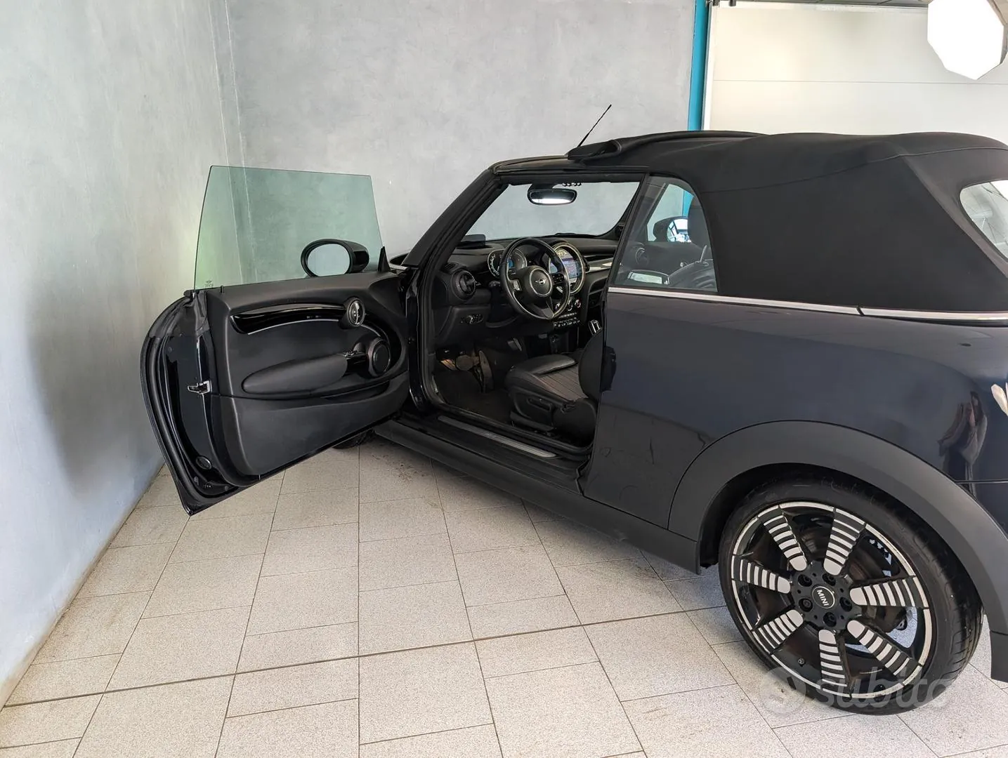 Mini Mini Cabrio 2023 photo 4
