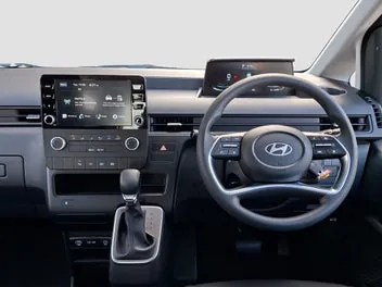 Hyundai Staria 2026 photo 4