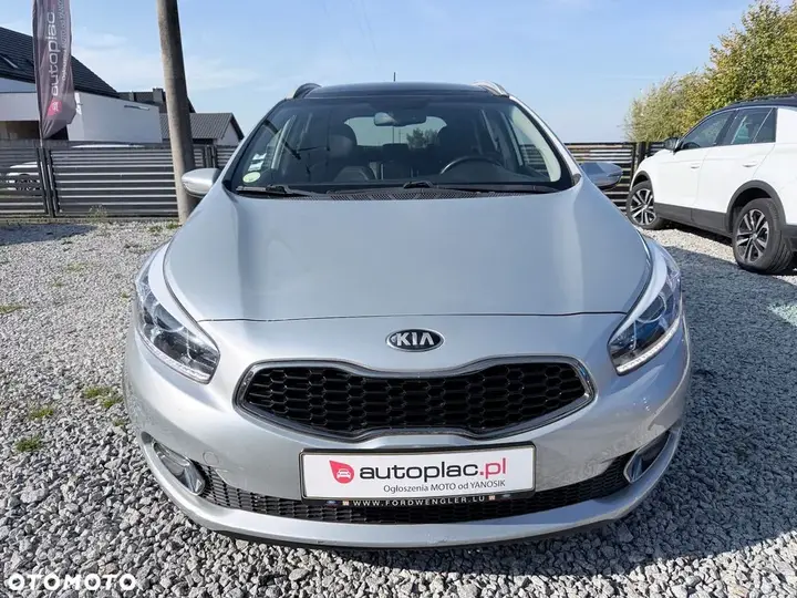 Kia Ceed 2014 photo 2