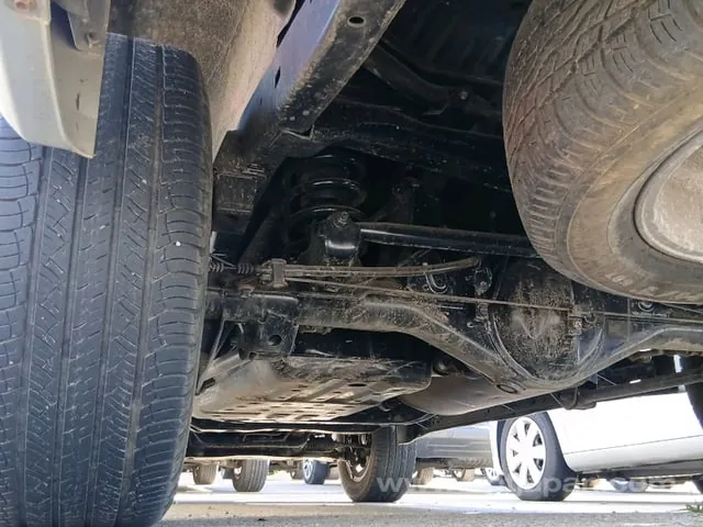 Toyota Hilux Surf 2000 photo 4