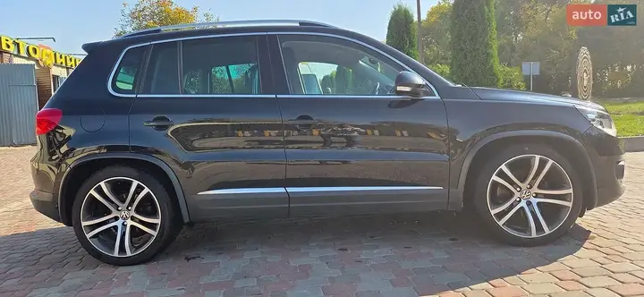 Volkswagen Tiguan 2012 photo 5