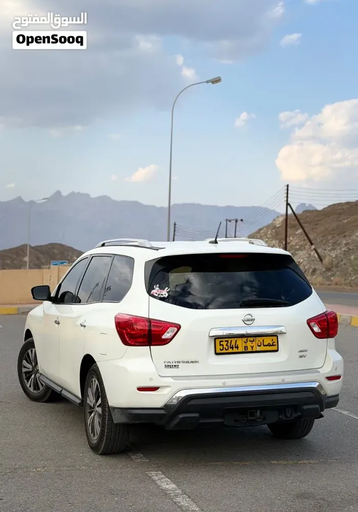 Nissan Pathfinder 2018 photo 4